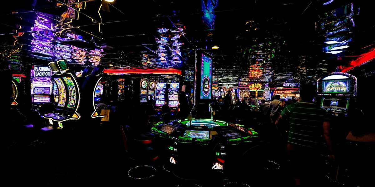 The Impact of Mobile Gaming on Online Casino Trends: What’s Changing in 2025