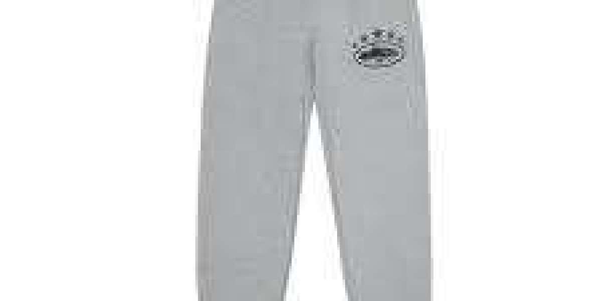 Corteiz Pantaloni – Streetwear Essentials for Bold Outfits