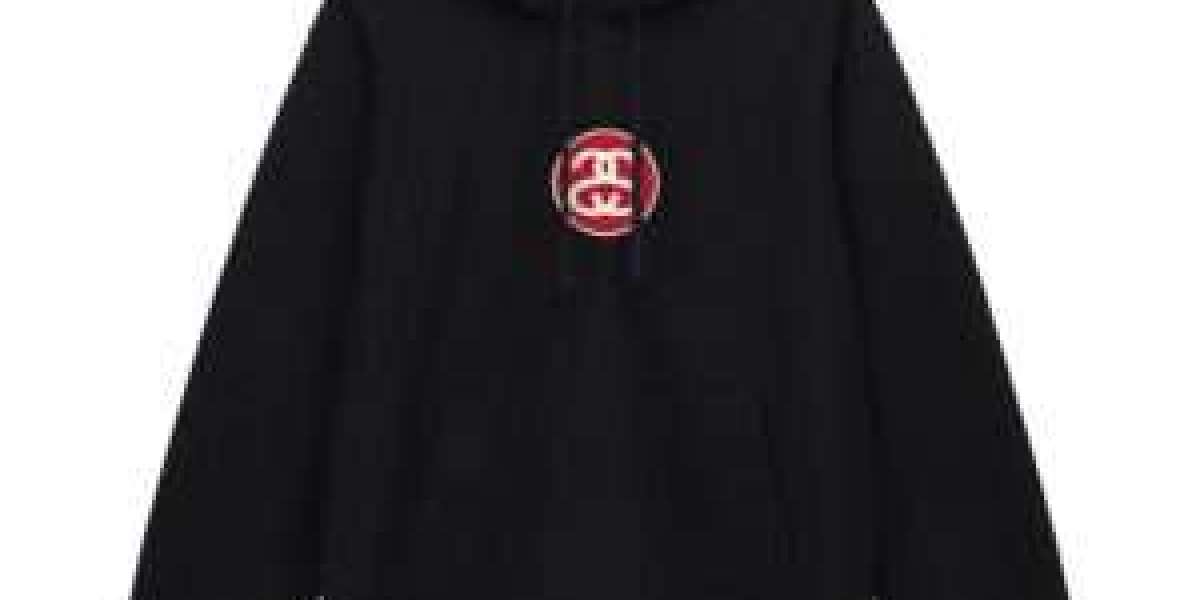 Stüssy: The Iconic Streetwear Brand