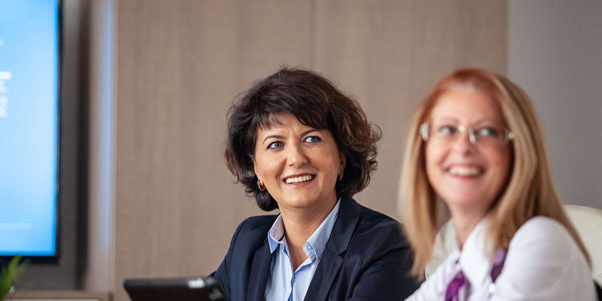 How Best Leadership Speakers Australia Drive Team Growth Fast