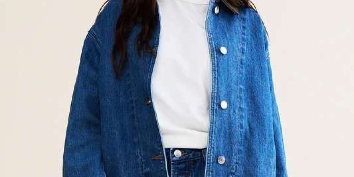 Replacing Heavy Winter Layers with Light Spring Parke Jackets