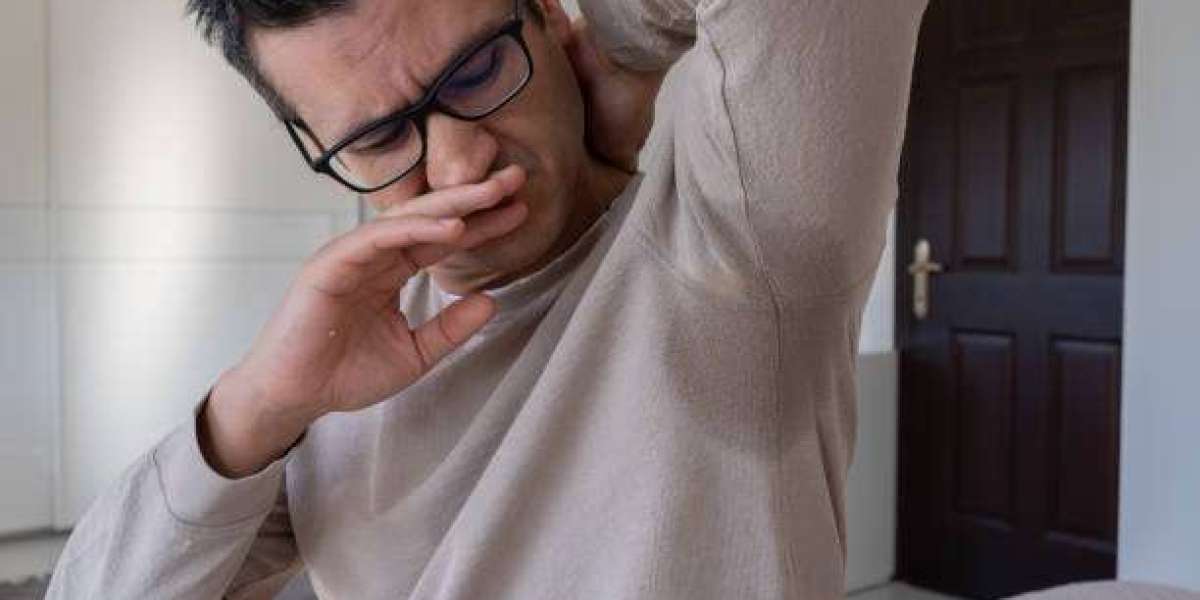 Combining Hyperhidrosis Treatment in Dubai with Skincare Routines