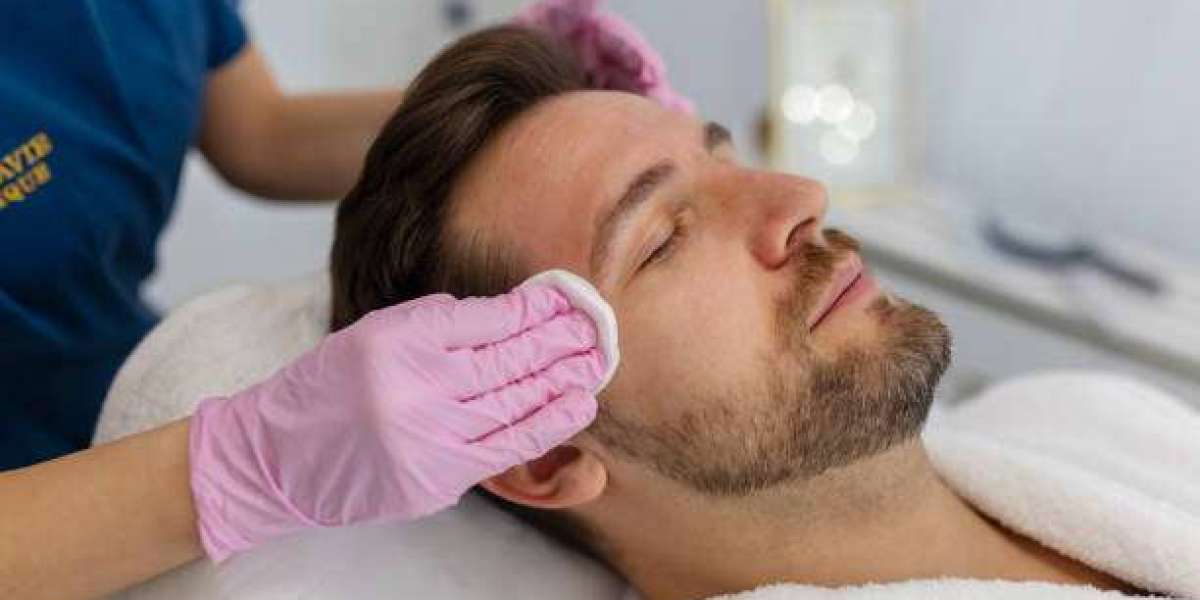 Red Carpet Facial in Dubai for Men