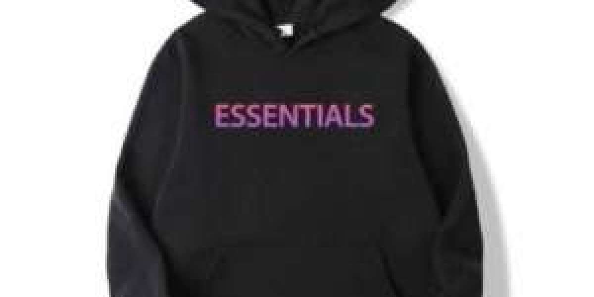 Raspberry Hills Clothing: A Fresh Name in Modern Streetwear