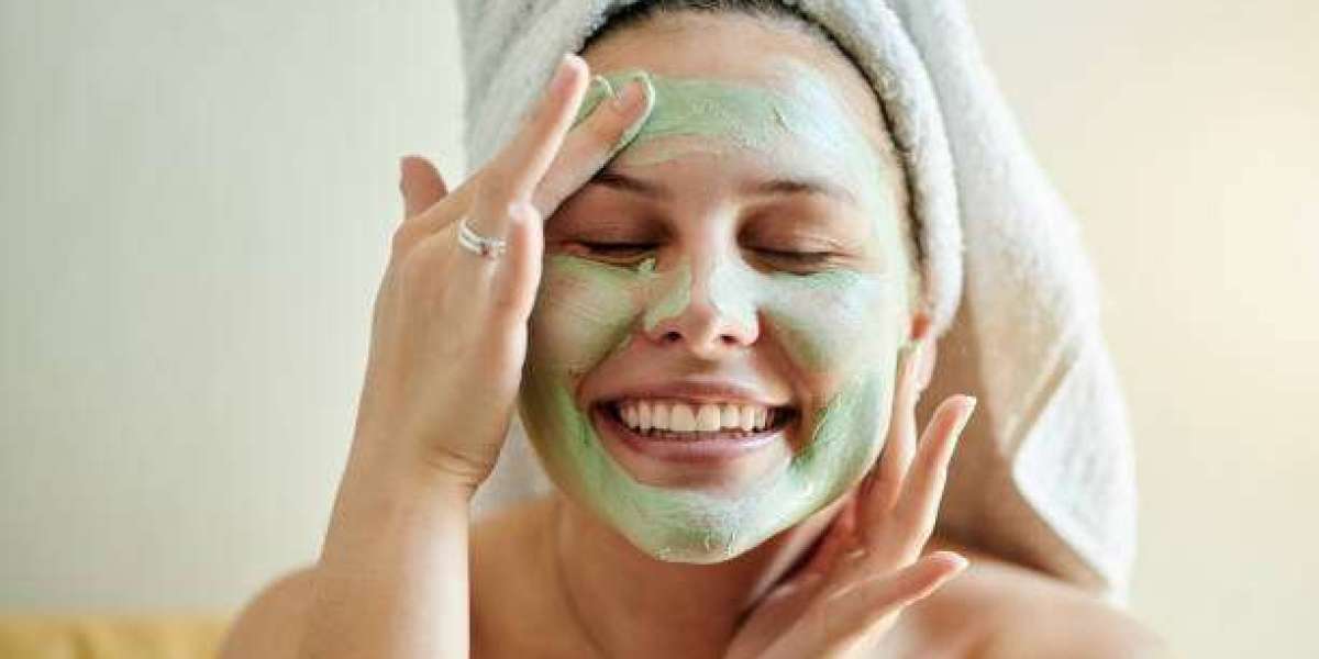 Deep Cleansing Facial for a Noticeably Cleaner Face Appearance