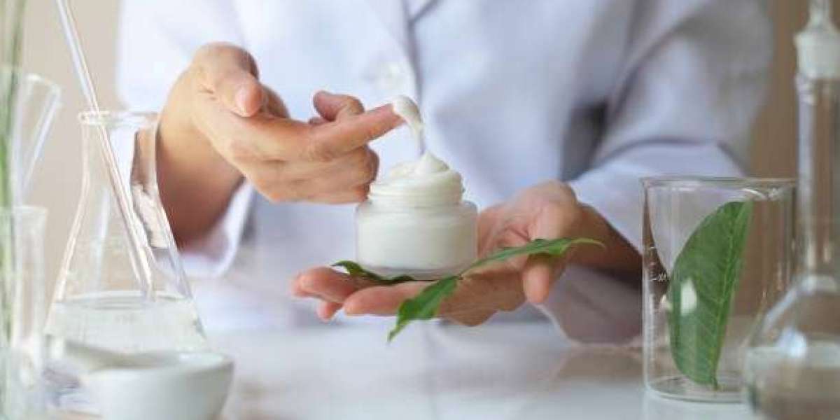 Skin Care Routine Essentials for Long-Lasting Body Hydration