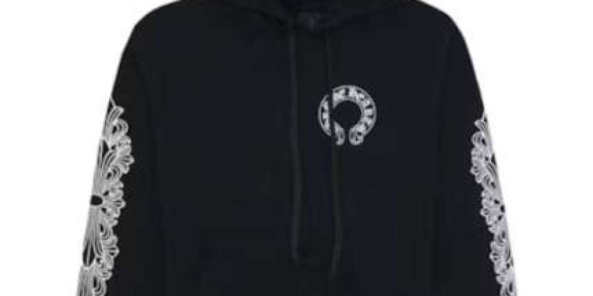 Why Chrome Hearts Is a Must-Have Brand for Streetwear Lovers