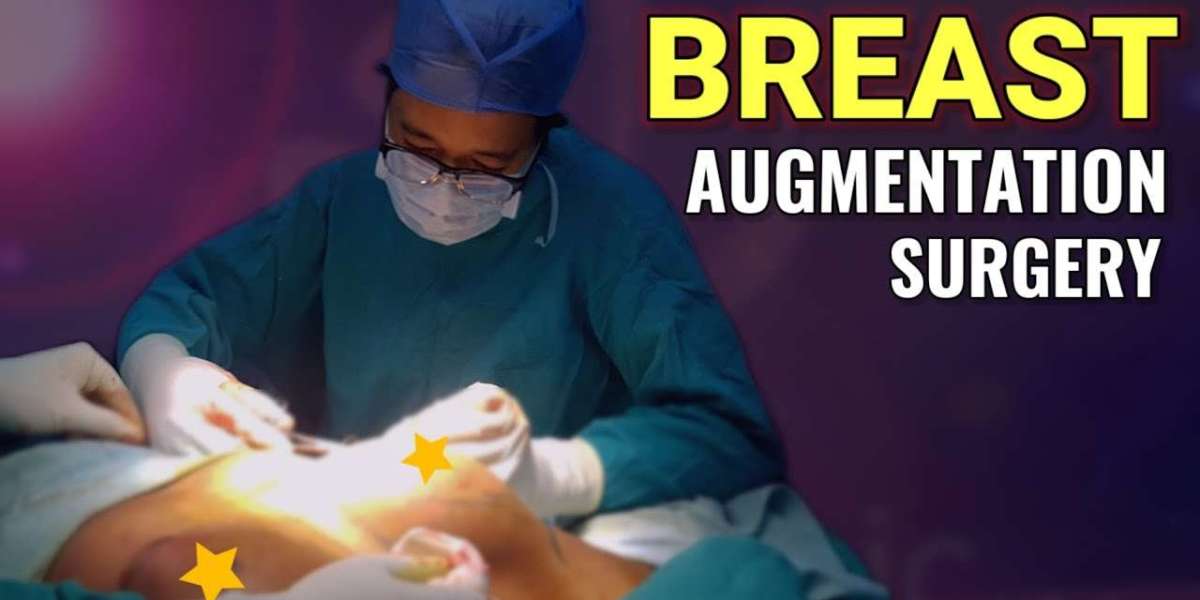 Breast Augmentation in Jeddah: Exploring the Benefits of Personalized Breast Enhancement